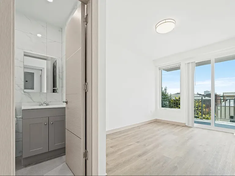 28-57 45th St #3C — Photo 8