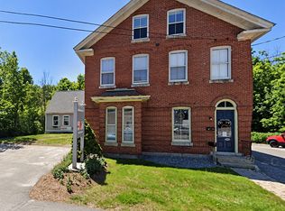 11 N Mast St APT 3, Goffstown, NH 03045