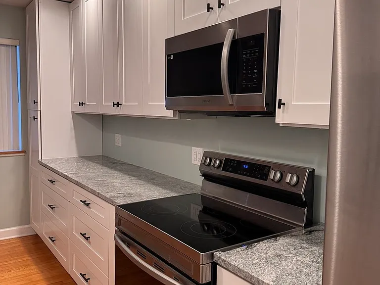 705 Strom Dr #2D — Photo 5