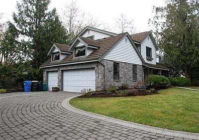 3rd image of 2419 Dublin Dr NW