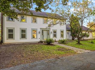 11 Old Brook Trl, Honeoye Falls, NY 14472