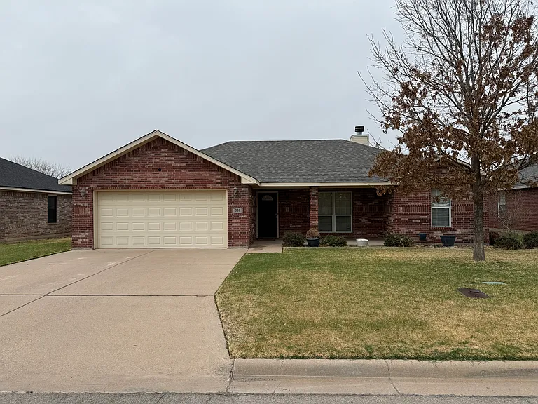 334 Sugarloaf Ave — Photo 1