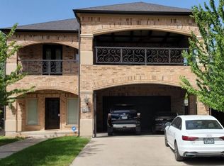 416 S Glasgow Dr, Dallas, TX 75223