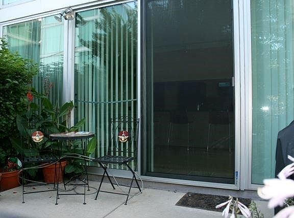 5th image of 3115 S Michigan Ave APT 106