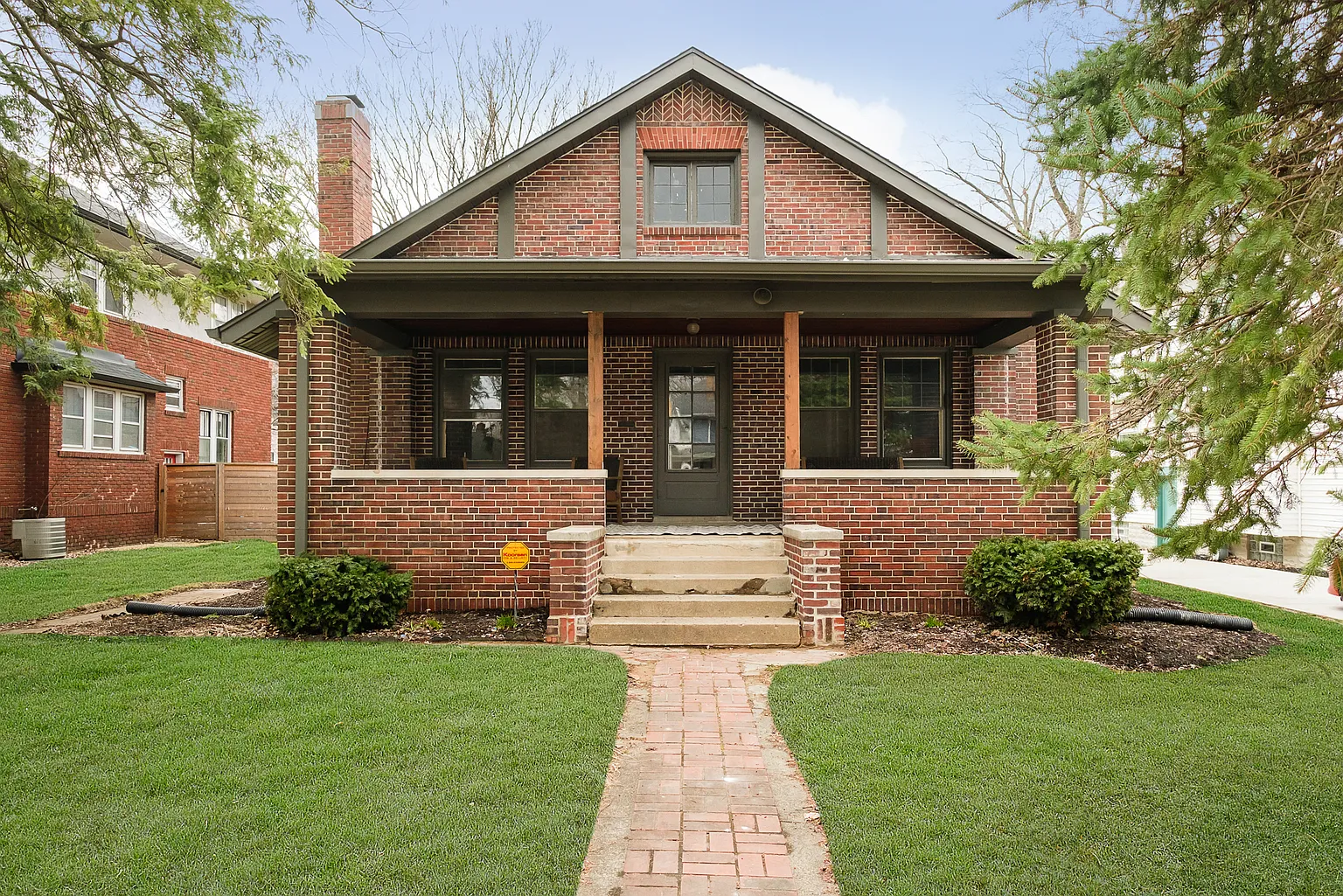 5144 N College Ave photo 1
