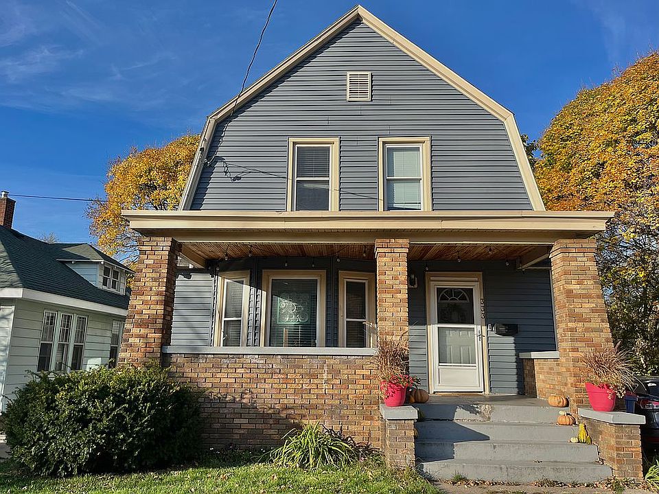 1st image of 333 Carrier St NE