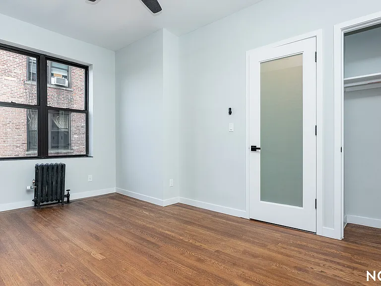 66-10 Grand Ave #C4 — Photo 16