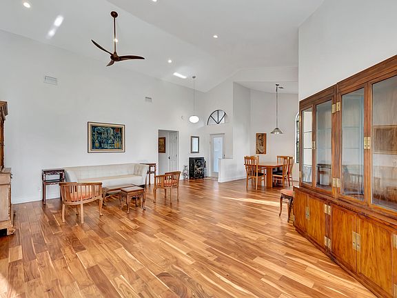 5th image of 8189 Cassia Drive