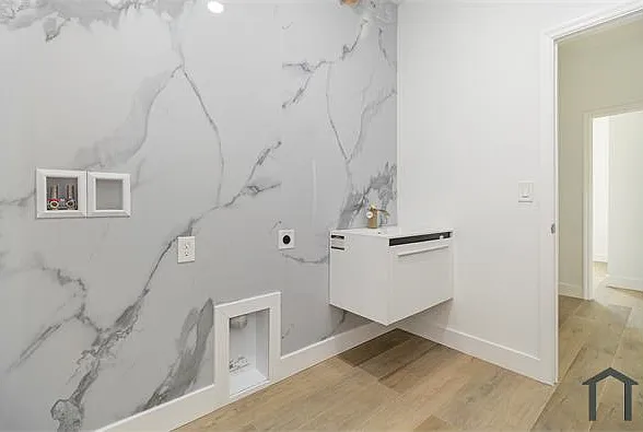 435 Goldsmith Ave — Photo 18