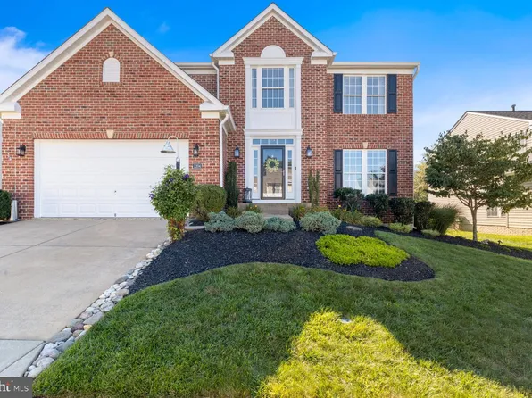 1204 Longbow Rd, Mount Airy, MD 21771