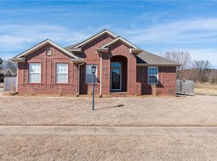 1306 Big Oak Dr, Alma, AR 72921