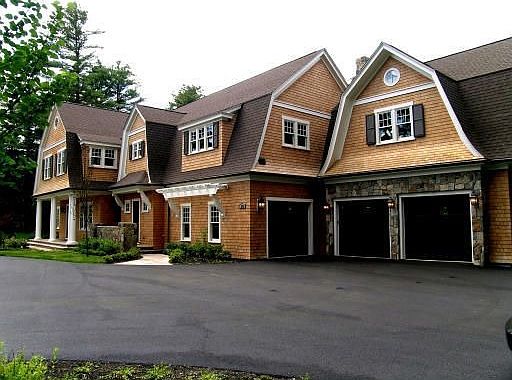 2nd image of 559 Concord Rd