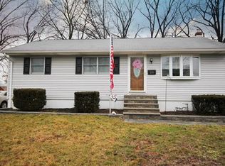 218 1st St, Middlesex, NJ 08846