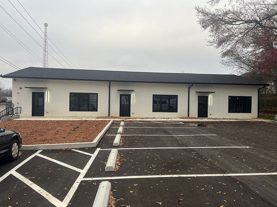 Outside of units 1, 2, &, 3
