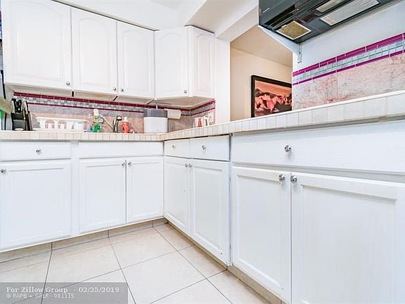 5th image of 6190 Woodlands Blvd APT 403