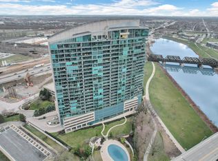 1 Miranova Pl APT 2020, Columbus, OH