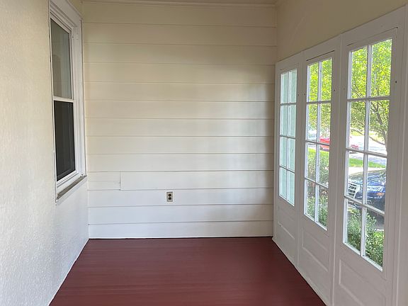 4th image of 217 S 4th Ave #1