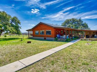 569 Kahn Dr, Rio Frio, TX 78879