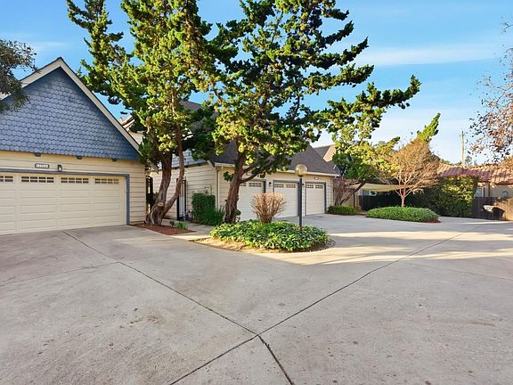 5th image of 197 N Sunnyvale Ave #A