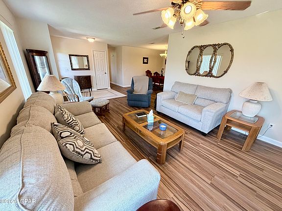 4th image of 4658 Ridgecrest Dr