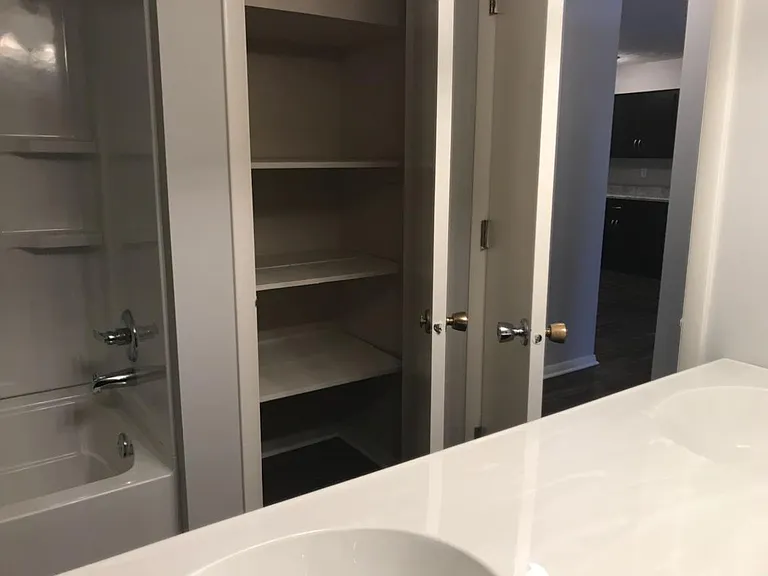 710 Arcadia Dr #3 — Photo 6