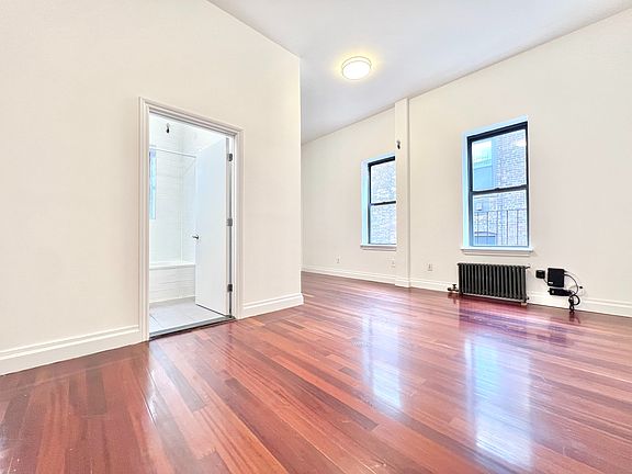 3rd image of 611 W 137th St Unit 67D