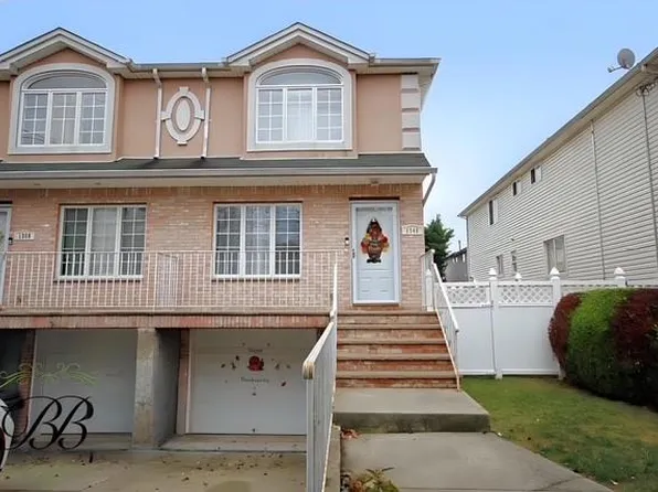 1348 E 69th St, Brooklyn, NY 11234