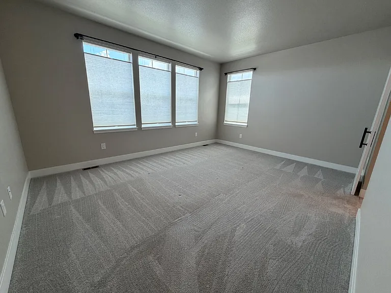 21272 E 63rd Dr — Photo 10