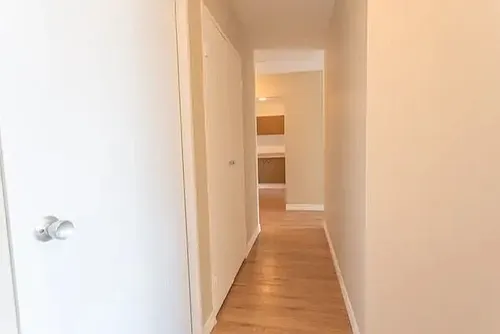 149 Mississauga Ave Photo 1