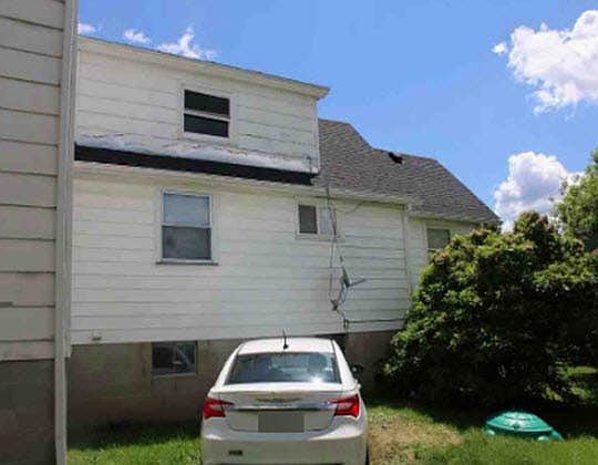 4th image of 212 Jackson Ave
