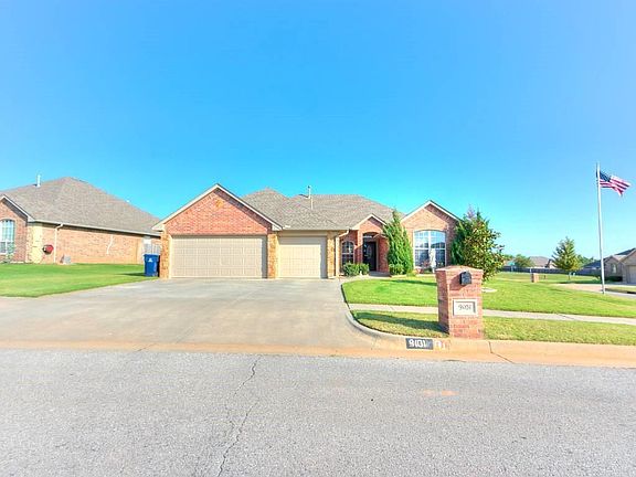 3rd image of 9101 NW 91st Cir