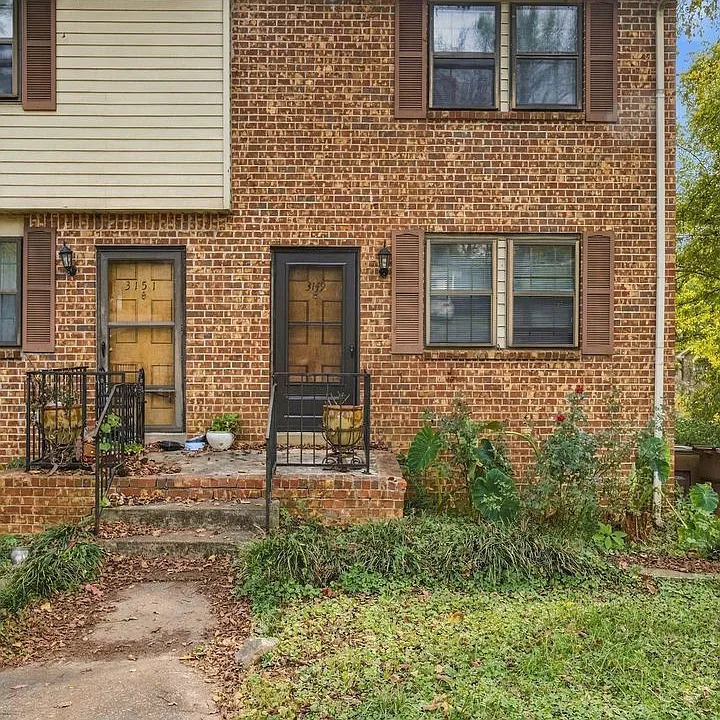 3149 Lakeland Dr