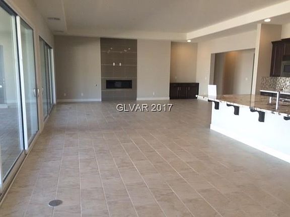 5th image of 8121 Sweetwater Creek Way