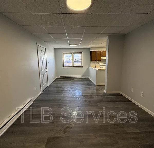 563 Washington Ave #1E — Photo 6
