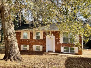 1036 Brian Ln, Forest Park, GA 30297