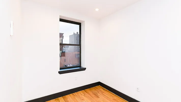 Rented by Nooklyn NYC LLC | media 6