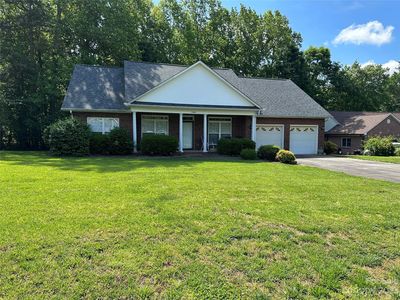 7994 King Arthurs Ct, Denver, NC, 28037