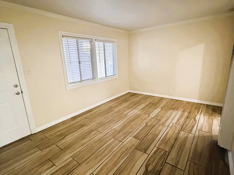 5007 E Ocean Blvd #B — Photo 4