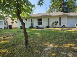 6 Woodbriar Ct, Jacksonville, AR 72076