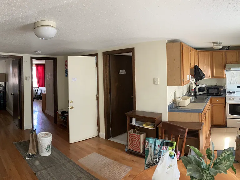 2 Johnny Ct #2 — Photo 6