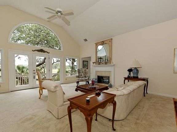 3rd image of 15 Spartina Cres