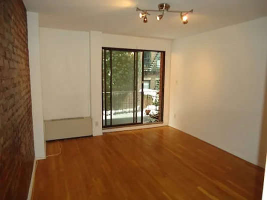 Rented by Village Living Realty | media 23