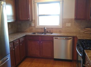 110 Columbia Ave, Waukesha, WI 53186