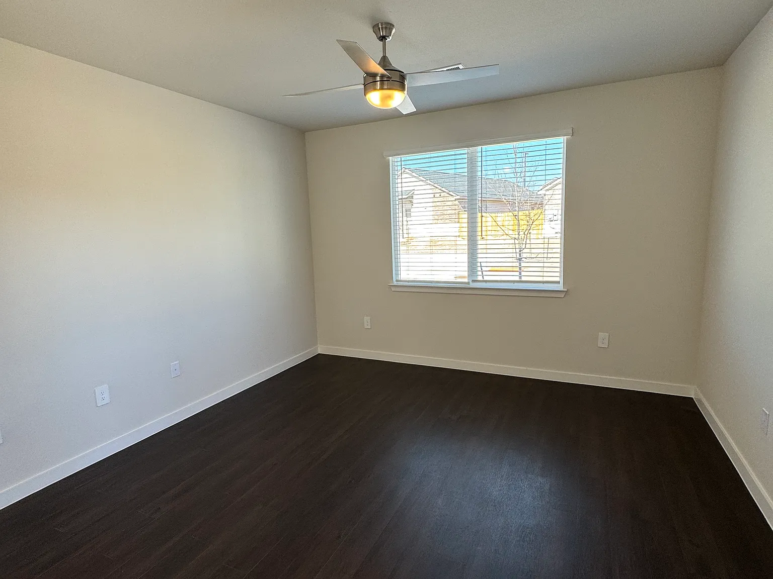 Elevon Pkwy — Photo 4