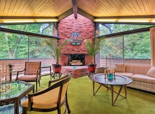 2841 Silver Lake Rd, Bartlesville, OK 74006