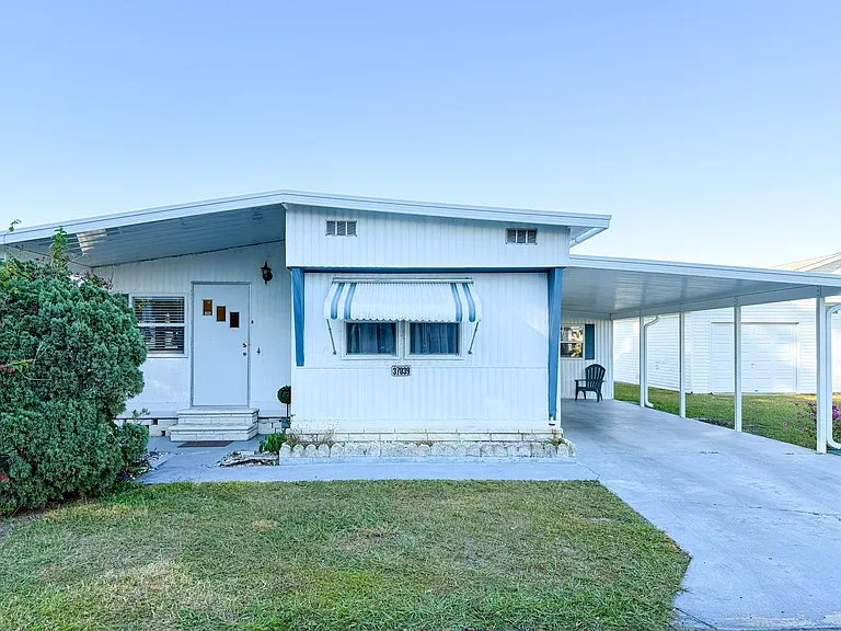 37039 Karen Ave — Photo 14