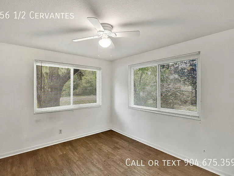 256 1/2 Cervantes Ave — Photo 11