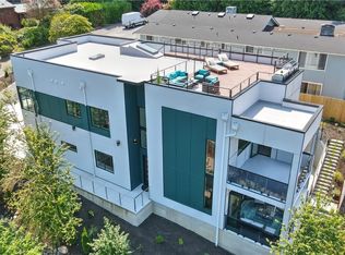 18111 84th Ave W, Edmonds, WA 98026