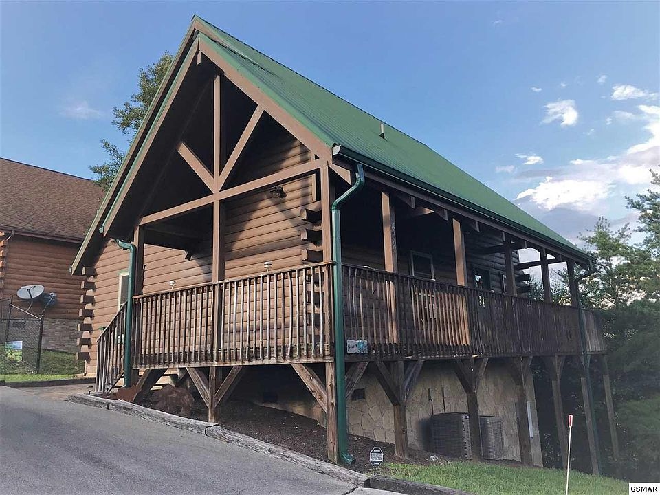 1st image of 1482 Red Cedar Ln