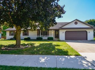 3033 Evergreen Ave, Green Bay, WI 54313